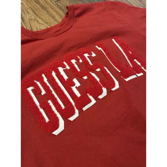 GUESS Los Angeles L.A. Red T-Shirt Graphic Logo Size L (READ!) - Picture 2 of 5